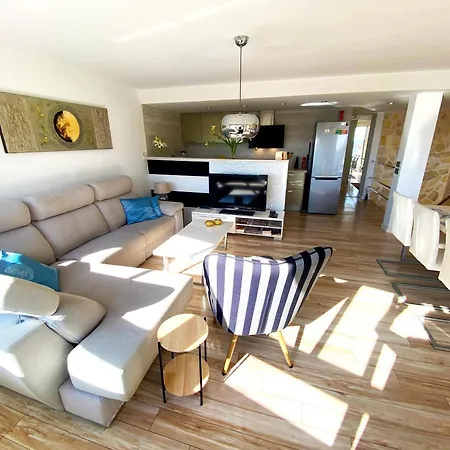 Spacious Comfortable Luxury 2 Bed/2 Bath Port Calpe