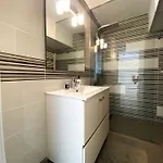 Spacious Comfortable Luxury 2 Bed/2 Bath Port شقة كاليبي