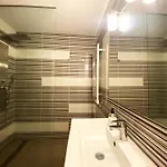Spacious Comfortable Luxury 2 Bed/2 Bath Port *
